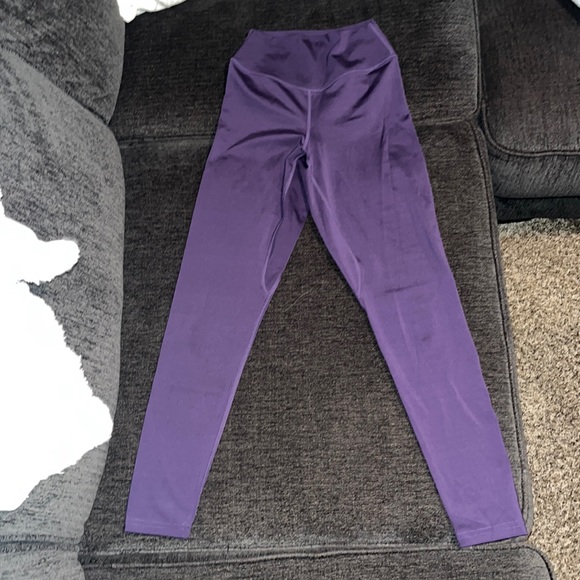 Balance Athletica/Vitality Violet Ascend Leggings - Picture 1 of 3